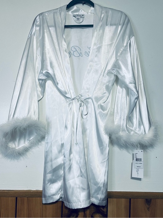 inBloom Other - Women's Satin Tie-Front Robe with Marabou Cuffs - White